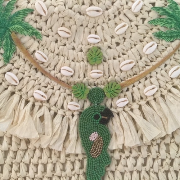 Green Parrot straw clutch NWT - Picture 4 of 4